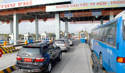 Điêu đứng với phí