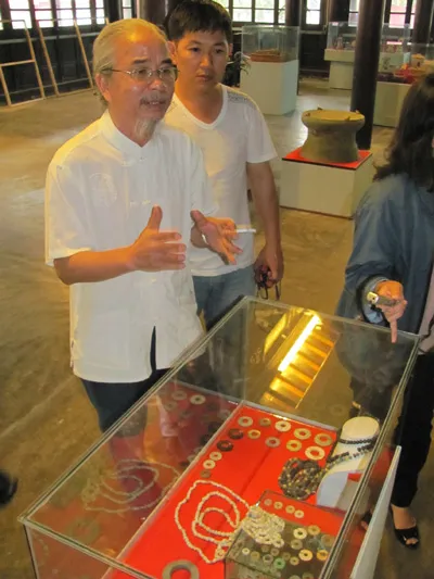 Trang sức của người Việt cổ