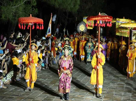 Festival Huế 2012: 5.000 diễn viên tham gia biểu diễn ảnh 2
