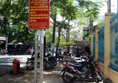 Cấm, phạt vẫn vô hiệu