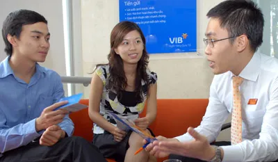 Ngân hàng thừa vốn - Doanh nghiệp khó vay, tiền tìm nơi trú ẩn