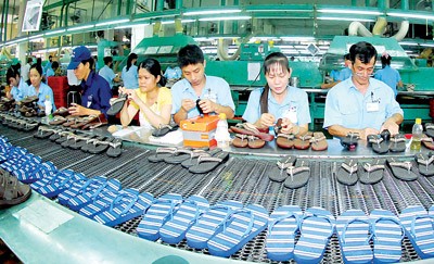 Bitis, specialized on footwear products is one of the businesses that benefit from the nine-month extension for income tax (Photo: SGGP)
