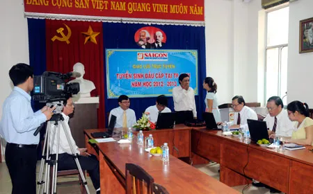 TPHCM tạo mọi điều kiện tốt nhất cho tuyển sinh đầu cấp năm học 2012-2013
