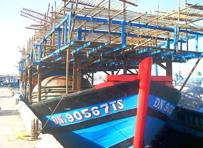 Con tàu có công suất gần 1.000CV do lão ngư Trần Ban tự đóng.