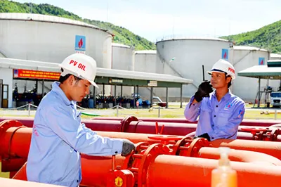 Quản lý chất lượng xăng dầu - Trách nhiệm thuộc về ai?