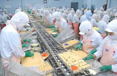 Kiên trì mục tiêu tăng trưởng ở mức 6%