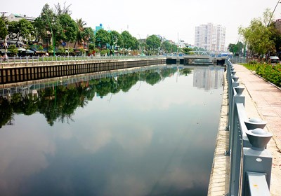 The Nhieu Loc-Thi Nghe Canal in HCMC (Photo:SGGP)