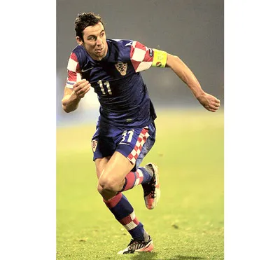 Hậu vệ Srna – niềm hy vọng của Croatia.