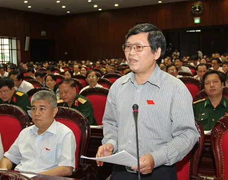 Tái cơ cấu nền kinh tế - quan trọng nhất là yếu tố con người