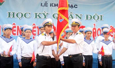 Tuổi trẻ vì biển đảo quê hương