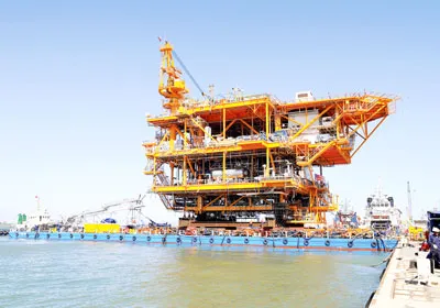 Giàn khoan Hải Thạch Dự án Biển Đông 1