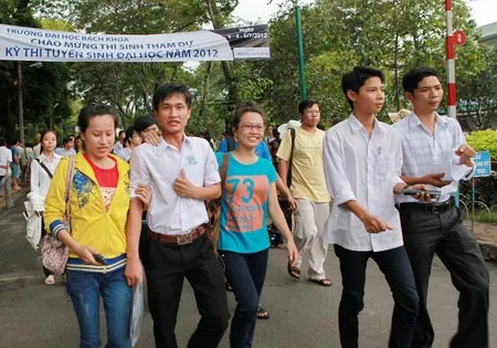 Kỳ thi ĐH - CĐ 2012: đề Toán và Lý có tính phân loại thí sinh