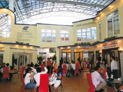 Eurowindow tại Triển lãm Vietbuild TP Hồ Chí Minh 2012- Cùng chương trình khuyến mãi lớn kỷ niệm 10 năm thành lập ảnh 2