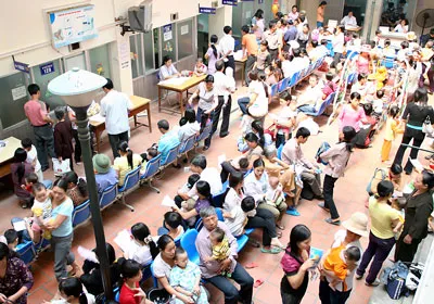 Bệnh nhân sẽ thêm “bệnh” vì viện phí mới.
