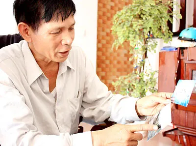 Với thượng tá Đỗ Văn Trình, những bức ảnh về những ngày ở Trường Sa là cuốn “nhật ký” mà ông luôn giữ cẩn thận.