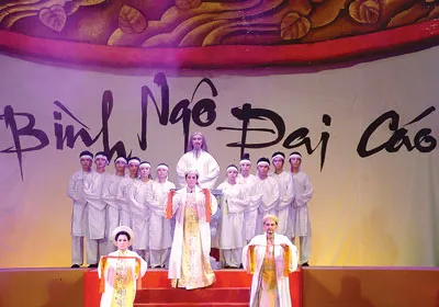 Kịch lịch sử “hút” khán giả