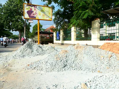 Thi công xong không tái lập vỉa hè