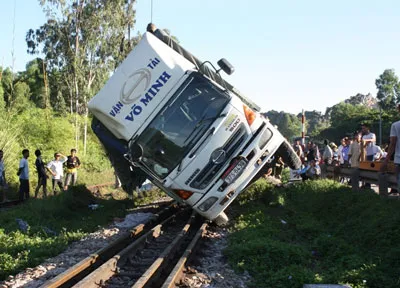 Một ngày 3 vụ tai nạn giao thông, 1 người chết