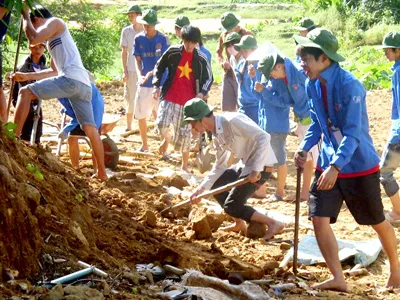 Mùa hè nhân ái trên đất A Ting