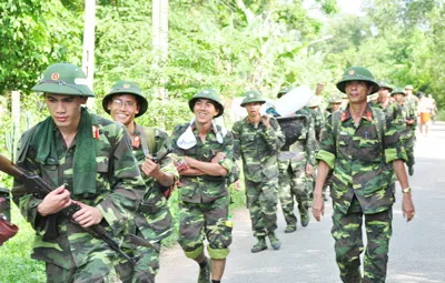 Hành quân dã ngoại.