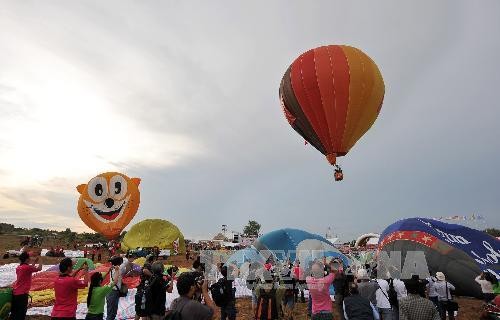 The first ever Int’l Hot Air Balloon Festival began in Phan Thiet City on August 31 (Photo: SGGP)