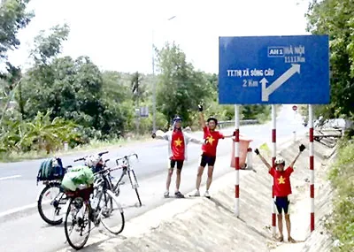 Đi bụi xuyên Việt