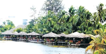 Một góc Khu Du lịch Văn Thánh nhìn từ các căn hộ ở Chung cư Mỹ Đức