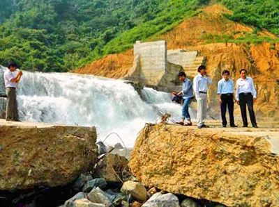 Sự cố đập thủy điện Đakrông 3 - Người nói vỡ, kẻ bảo không