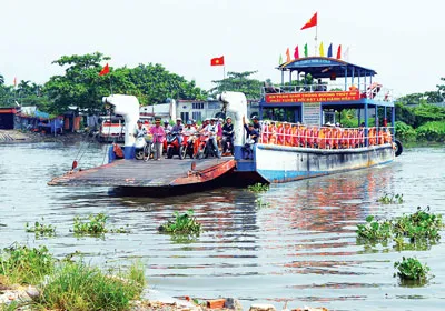 Hoạt động của các bến đò ở TPHCM - Đụng đâu sai đó!