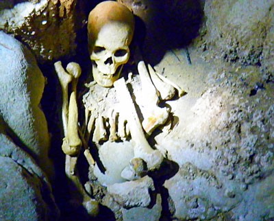 One of the two ancient skeletons found in Tan Hoa Commune (Photo: SGGP)