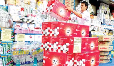 Mở nhiều kênh tiêu thụ hàng công nghiệp