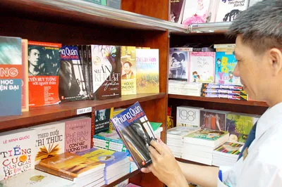 Giải thưởng Văn học Nghệ thuật TPHCM - “Quên” lý luận phê bình?