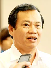 Phải trung thành với ý kiến của nhân dân