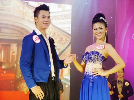 Thí trình diễn trang phục tự chọn