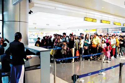 Thị trường hàng không – Vấn đề bạn đọc quan tâm. Kỳ 5: “cuộc chiến” cạnh tranh giá vé