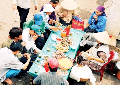 Thức ăn đường phố - Không phải bây giờ mới quản lý!