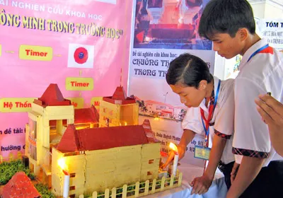 Học sinh nghiên cứu khoa học - Thừa đam mê... thiếu đất dụng võ