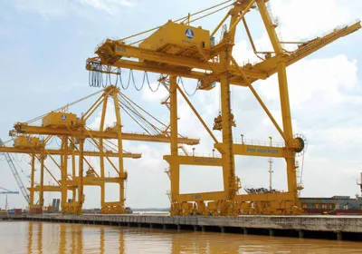 Cảng Phú Hữu hoạt động chưa hết công suất. Ảnh: Cao Thăng