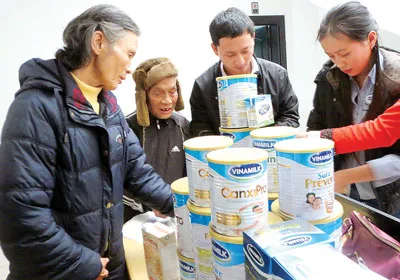 Người cao tuổi tại Hà Tĩnh rất quan tâm đến các sản phẩm dinh dưỡng đặc biệt cho người lớn tuổi của Vinamilk.