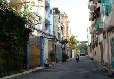 Sáng - tối khu phố văn hóa