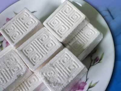 In Cake (Photo: Thanh Nien)