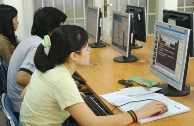 Tuyển sinh ĐH-CĐ 2013: Cơ hội cho các ngành khó tuyển