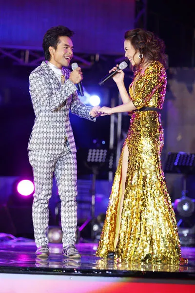 Ya Suy nồng nàn cùng Mỹ Tâm trình bày ca khúc "Tình về nơi đâu"