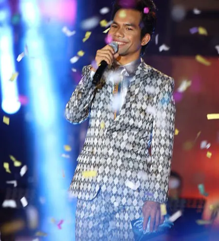 Ya Suy - Thần tượng âm nhạc Việt Nam 2012 ảnh 5