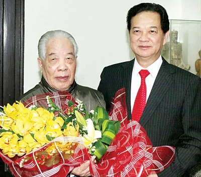 Chúc tết các đồng chí nguyên lãnh đạo Đảng, Nhà nước