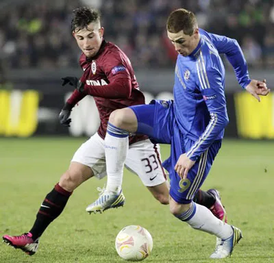 Kết quả lượt đi vòng 32 đội Europa League 2012-2013 (rạng sáng 15-2)