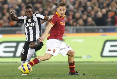 Vòng 25 Serie A: AS Roma thắng Juventus 1 - 0