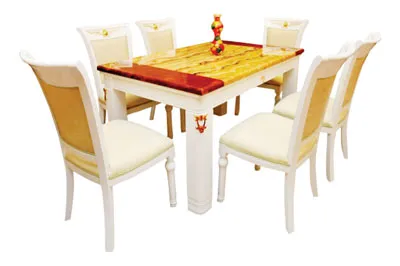 Bộ bàn ăn bằng gỗ đẹp mắt của nội thất Hà Nam