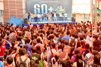 TP Hồ Chí Minh: Ra quân Chiến dịch Giờ Trái đất 2013