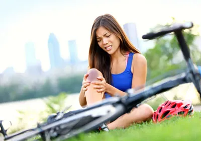 Trật khớp, bong gân chấn thương nhỏ, hậu quả lớn